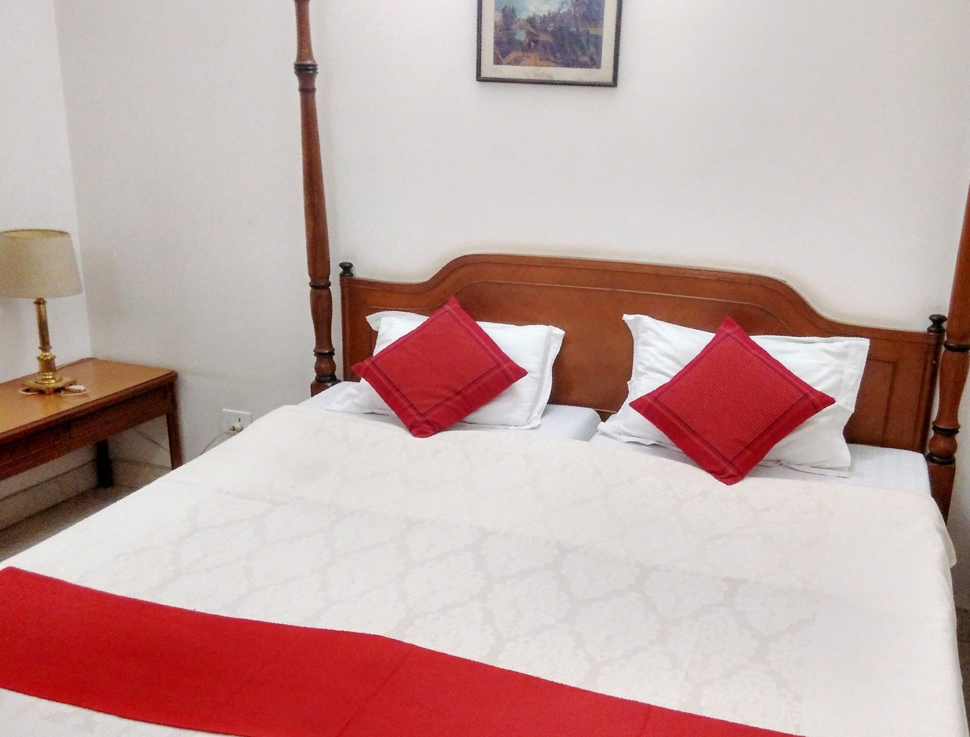 Hotel Palm Greens New Delhi Extérieur photo