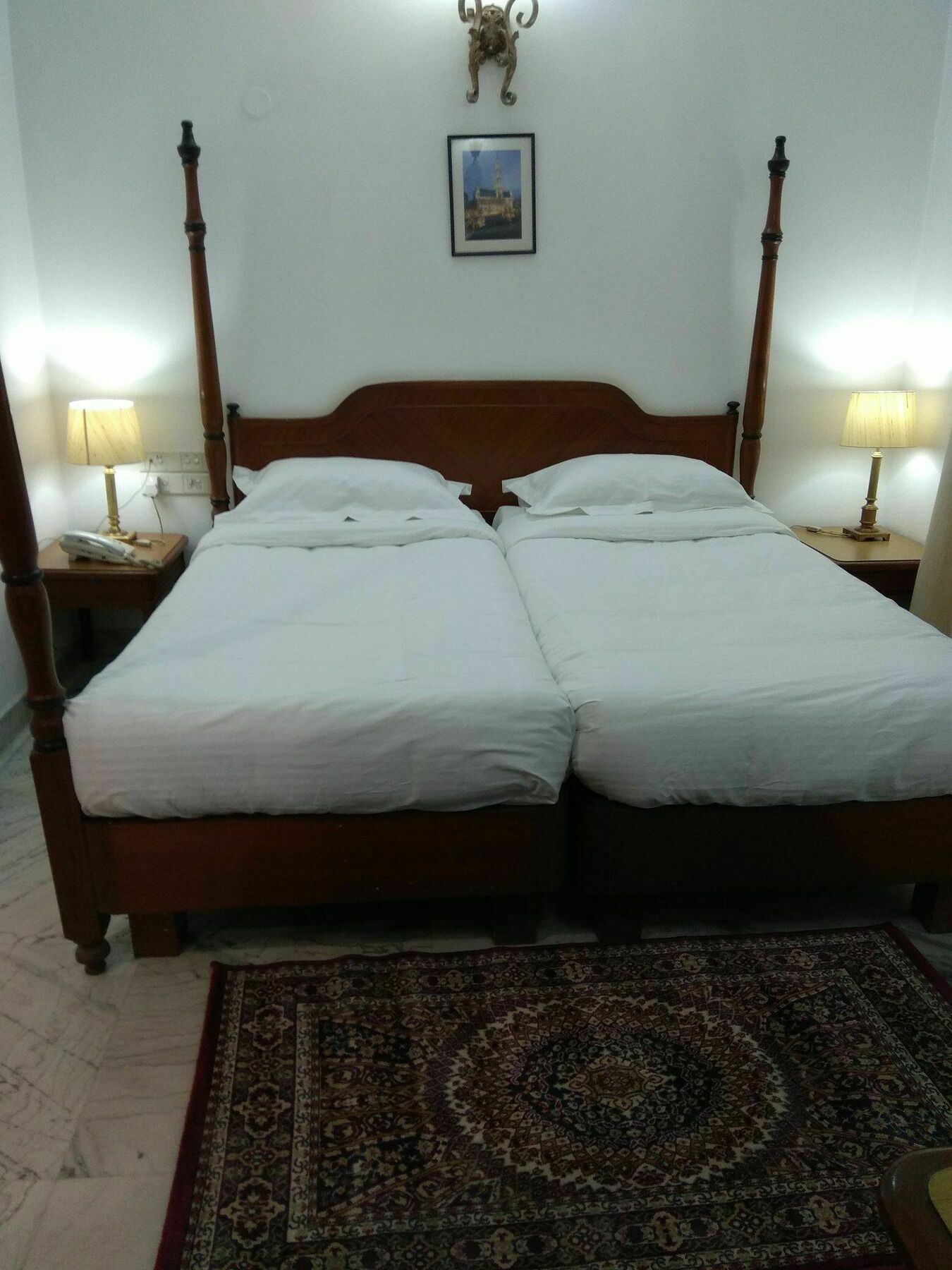 Hotel Palm Greens New Delhi Extérieur photo