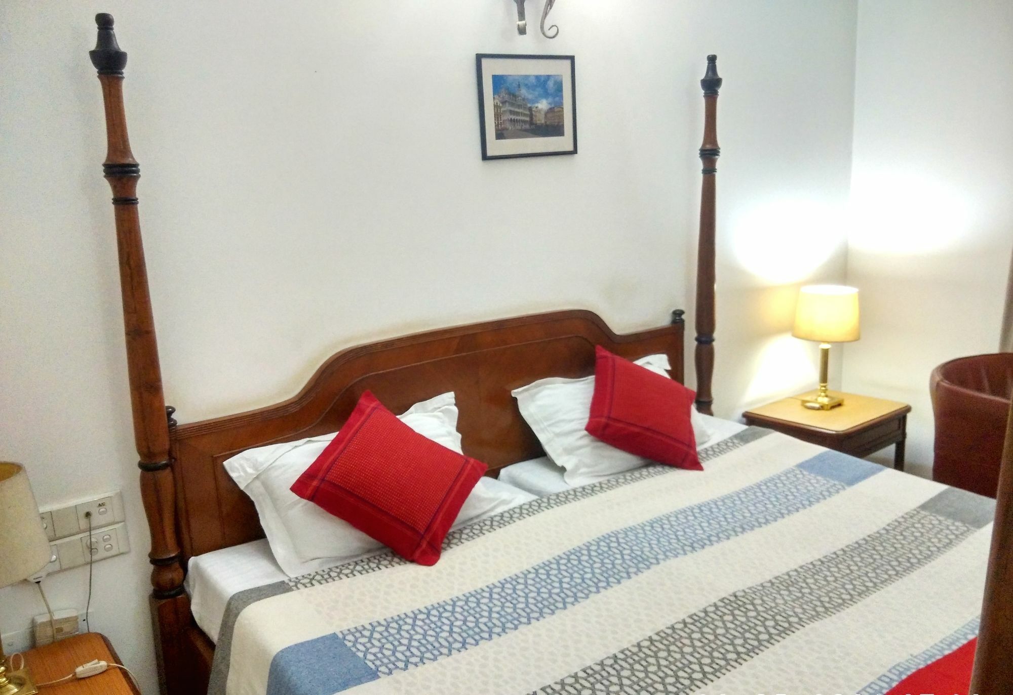 Hotel Palm Greens New Delhi Extérieur photo